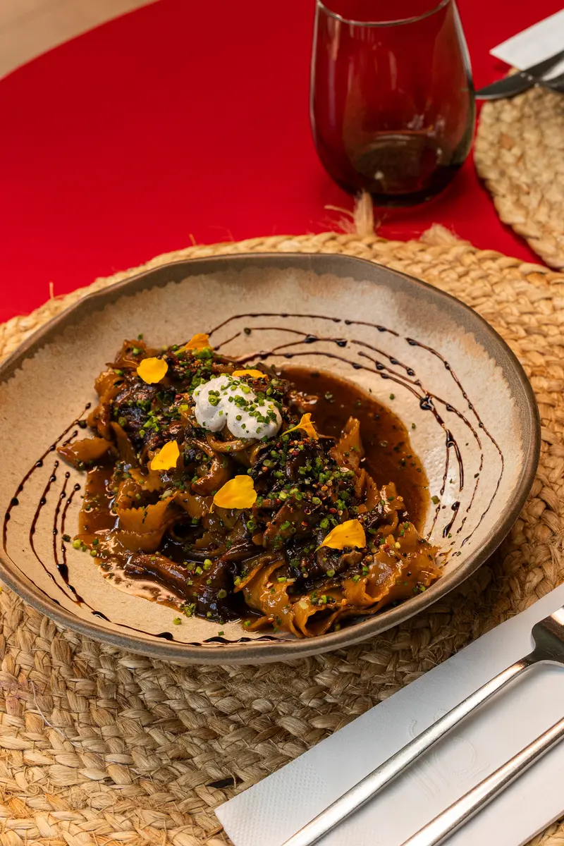 Fettucine ao Ragu de Cogumelos